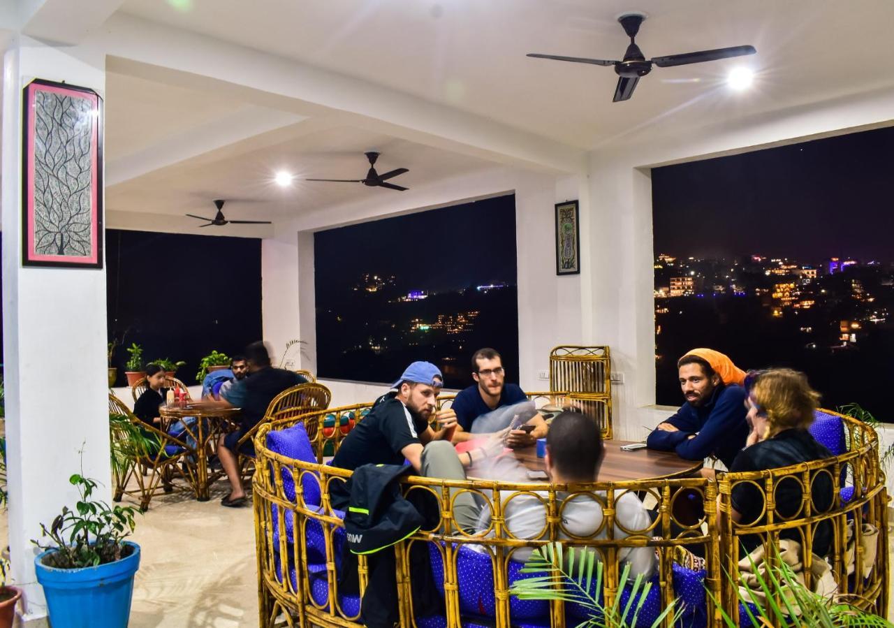 نزل Skyard Rishikesh, Laxman Jhula المظهر الخارجي الصورة